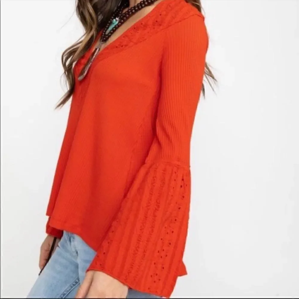 Free People Women’s Parisian Nights Bell Sleeve Blouse Top Size XS